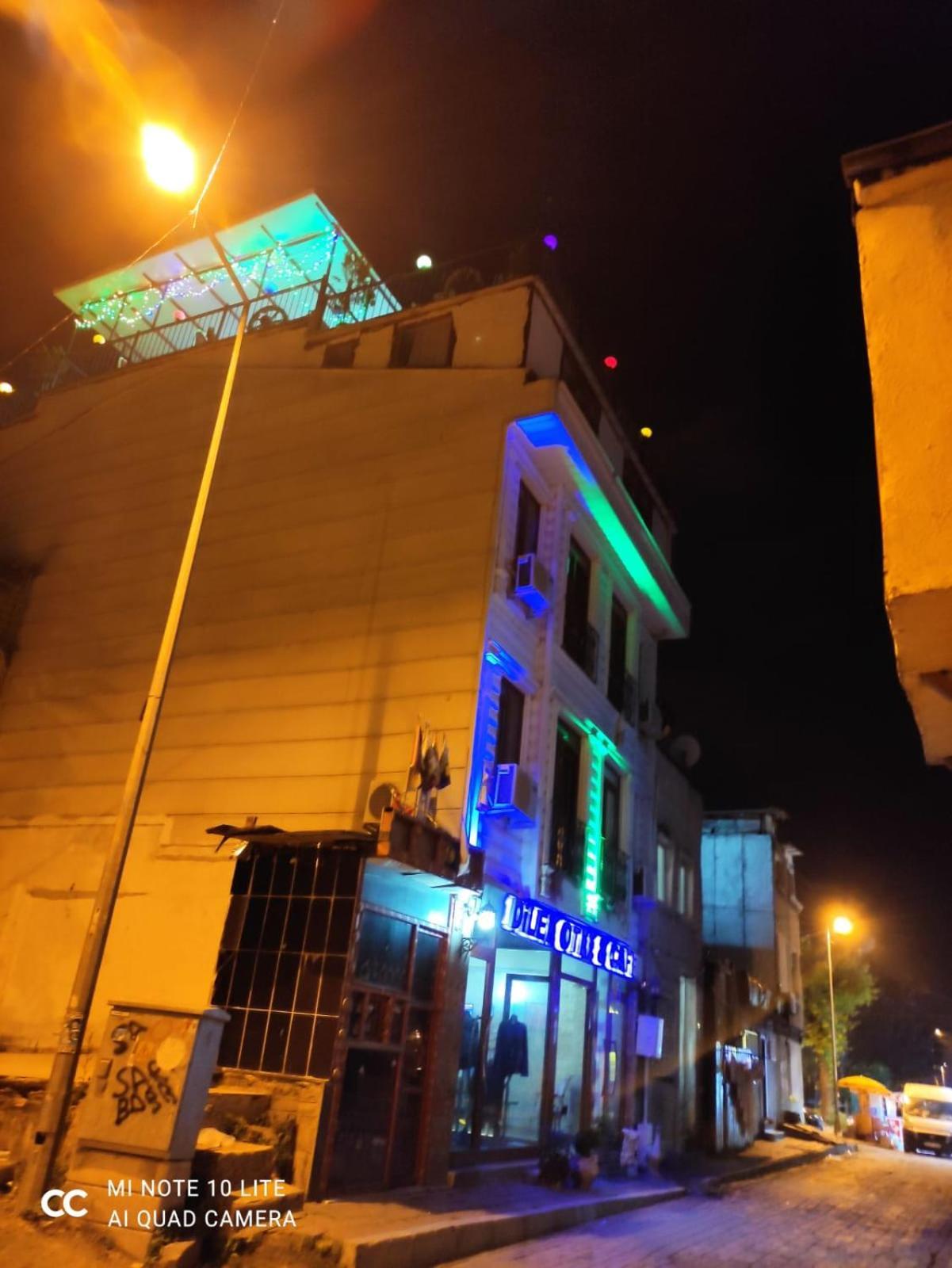 Dilek Hotel & Cafe Istanbulská provincie Exteriér fotografie
